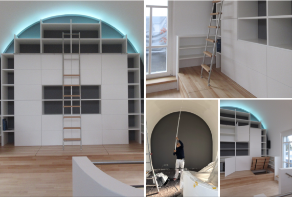 Moderne Wohnraumgestaltung mit Regalen, Treppe und LED-Beleuchtung in einer hellen Umgebung.